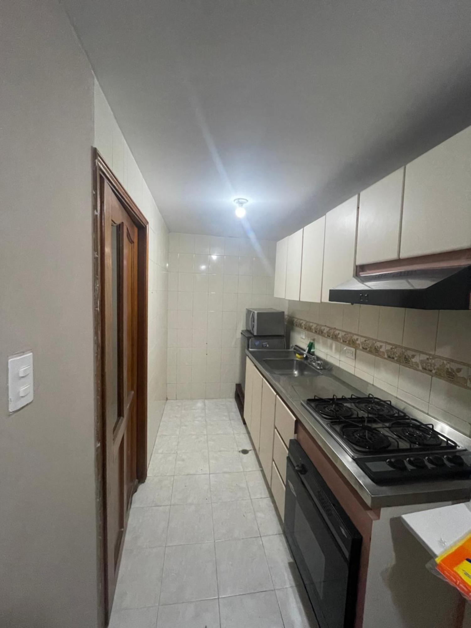 Apartment 84